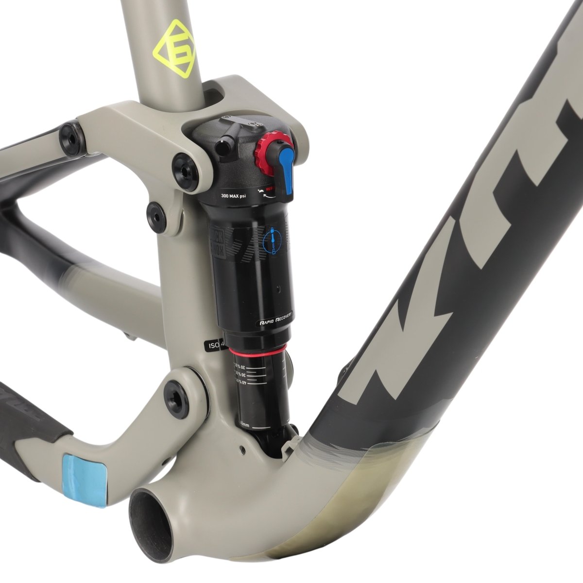 Kona Hei Hei Trail CR | Carbon Rahmenset Trail mit Dämpfer | 27,5" Boost | Größe M - RAAAD.de