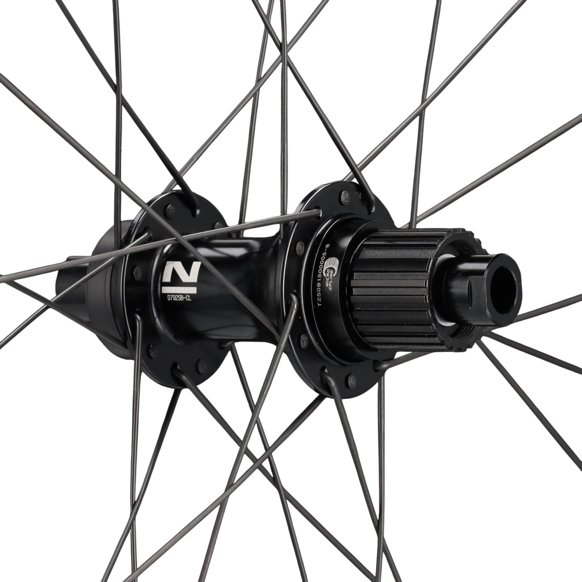Novatec R4 Carbon Laufradsatz | 700C / 28 Zoll | Disc Clincher | 12x100 / 12x142 mm | Shimano Micro Spline - RAAAD.com